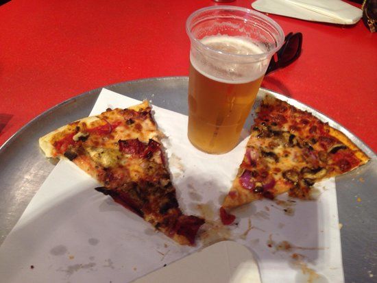 Opera Pizza